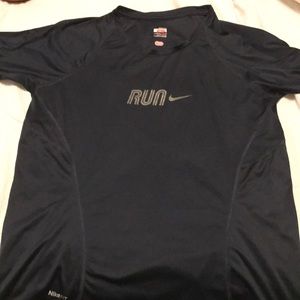 EUC Nike Run shirt